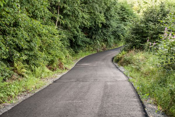 Cost of Asphalt Driveway Replacement in Fort Smith